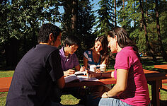 Students at GEOS Victoria English School