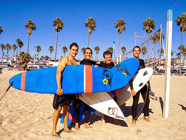 Go surfing in LA with GEOS