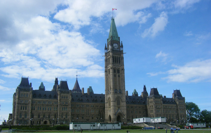 Visit the Parliament Buildings in Ottawa with GEOS