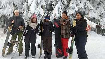 Snowboarding - afterclass activities - Vancouver English School